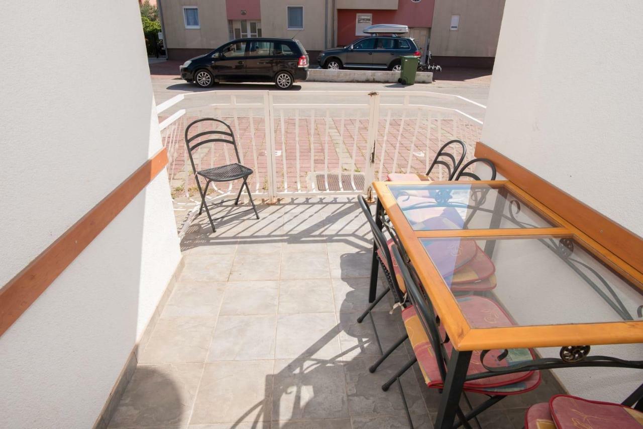 Vodice-Srima Lägenhet Exteriör bild